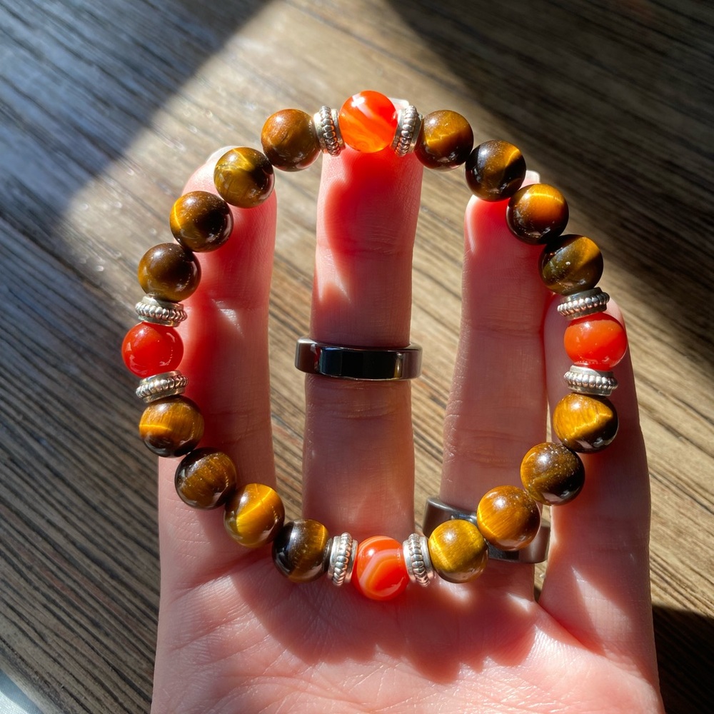 Handmade Tiger's Eye & Carnelian Crystal Beaded Bracelet